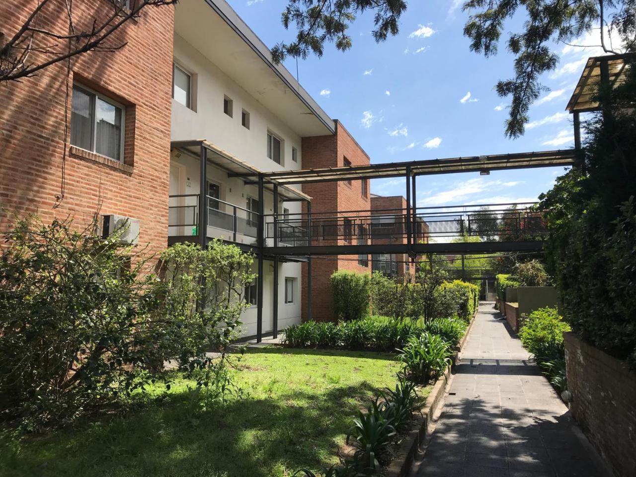 Apartamento En Country Pilar Piscina Parrilla Propia Hasta 4 Personas Exterior photo